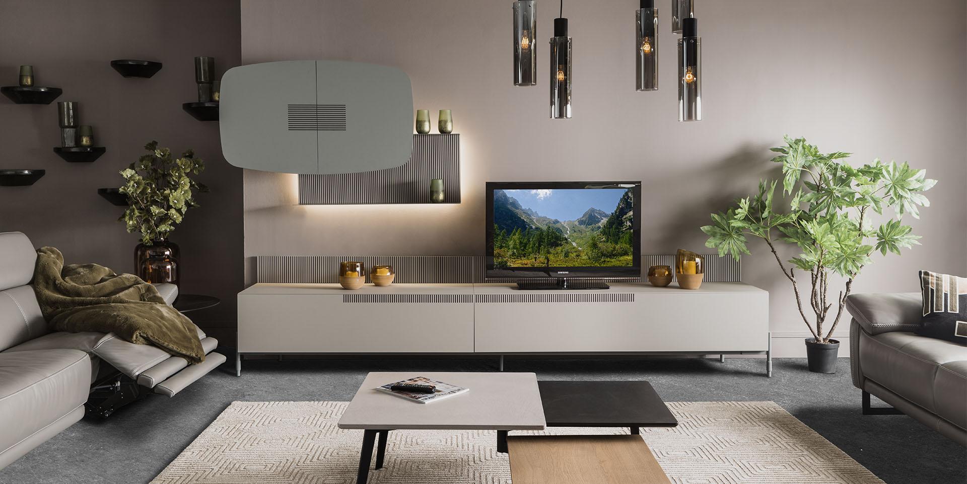 Slider Composition TV TIME (image 1)